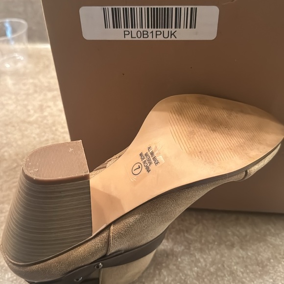 Tan Brown Ankle Heeled Booties - Picture 6 of 6